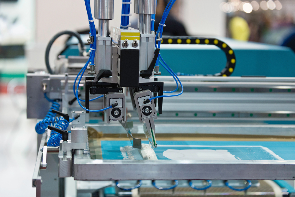 Materialien und Technologien: Die Revolution der modernen Schilderherstellung